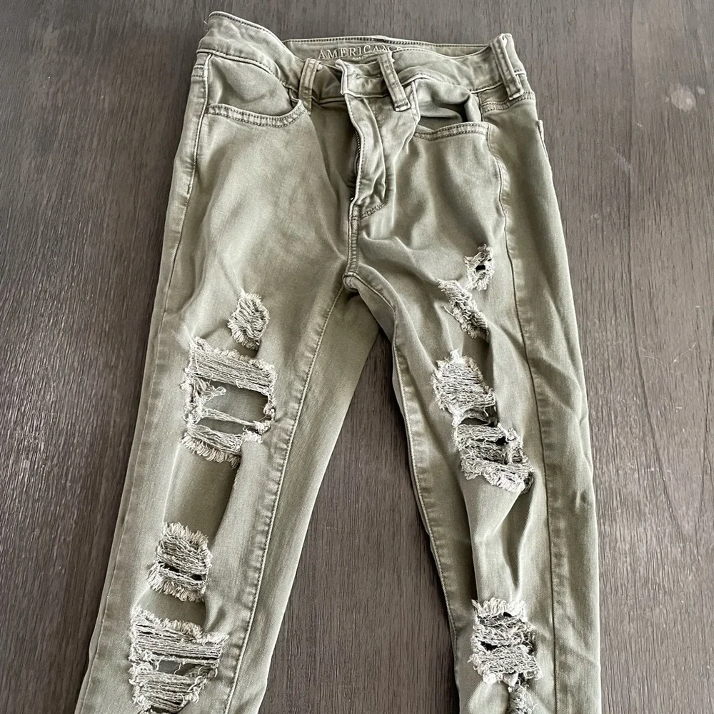 Pre distressed skinny jeans - Picture 3 of 6